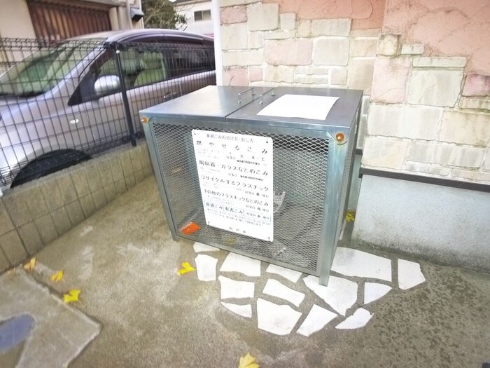 物件外観写真6　(建物設備)