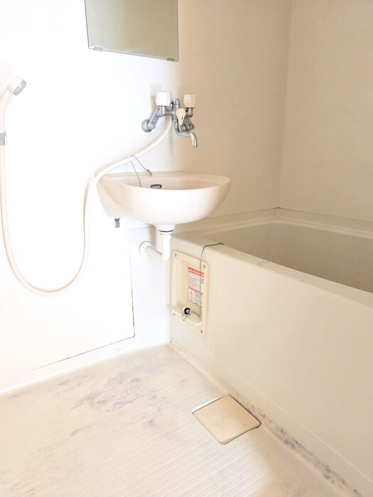 物件内観写真13　(バス／シャワールーム等)