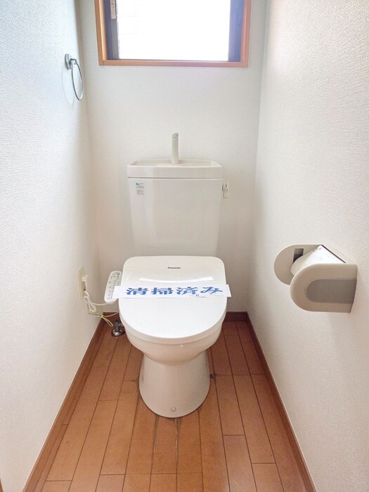 物件内観写真15　(トイレ)