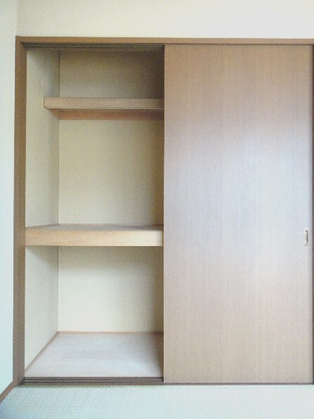 物件内観写真7　(収納)