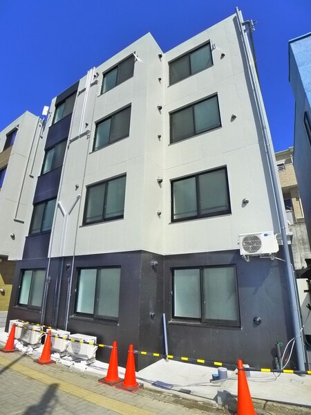 ＡＭＪ西登戸外観写真
