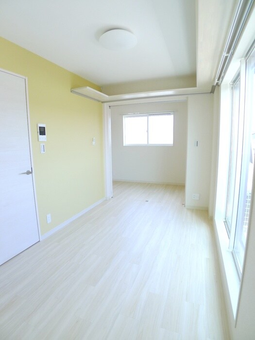 物件内観写真10　(居室)