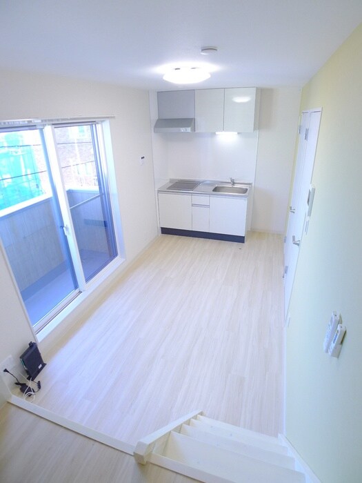 物件内観写真14　(室内からの展望)