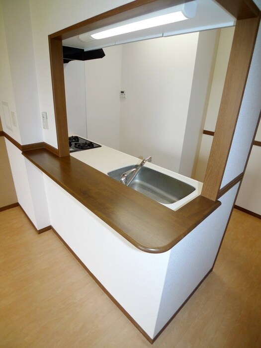 物件内観写真10　(内観写真)