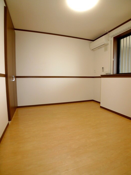 物件内観写真16　(居室)