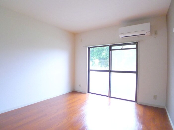 物件内観写真8　(ベランダ・バルコニー)