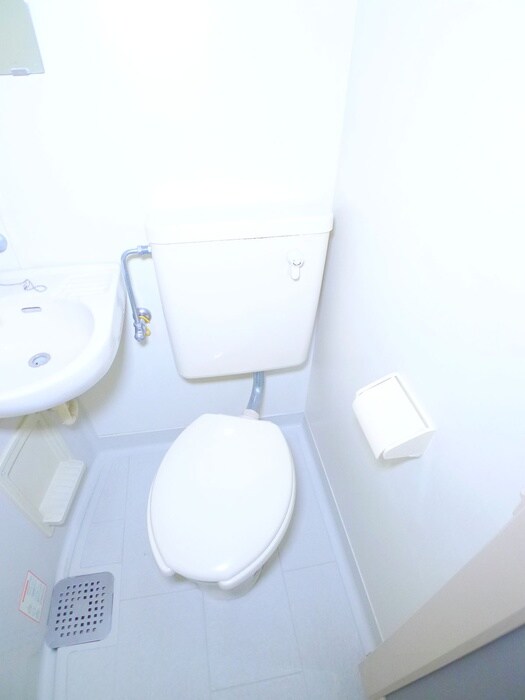 物件内観写真14　(トイレ)