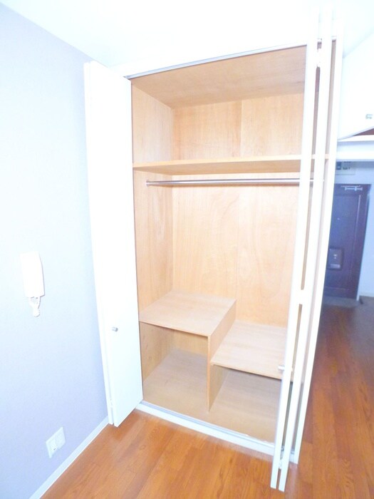 物件内観写真15　(収納)