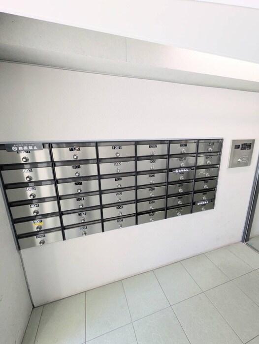 物件外観写真4　(建物設備)