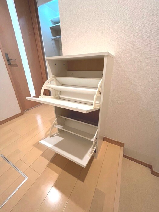 物件内観写真16　(靴箱)