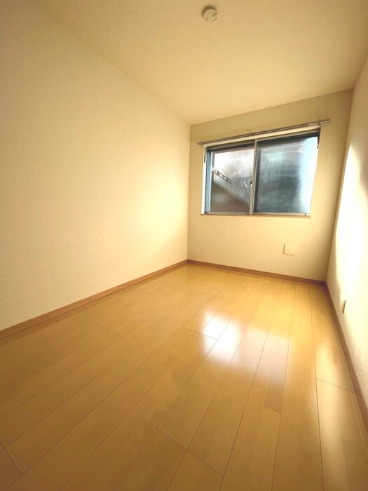 物件内観写真17　(居室)