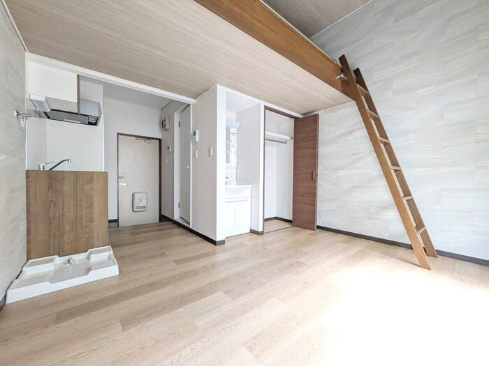 物件内観写真8　(居室)