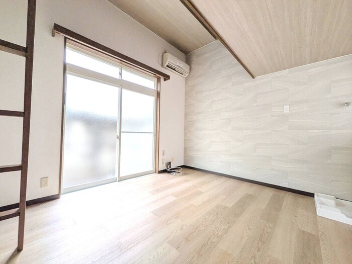 物件内観写真10　(居室)