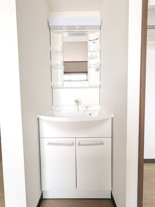 物件内観写真15　(洗面)