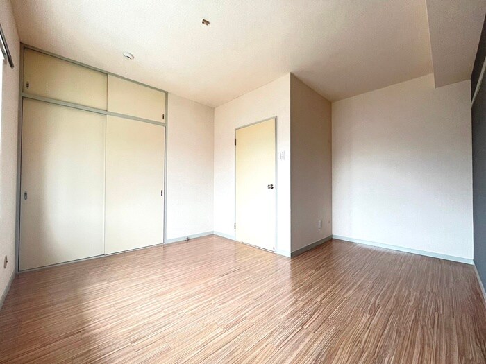 物件内観写真12　(居室)