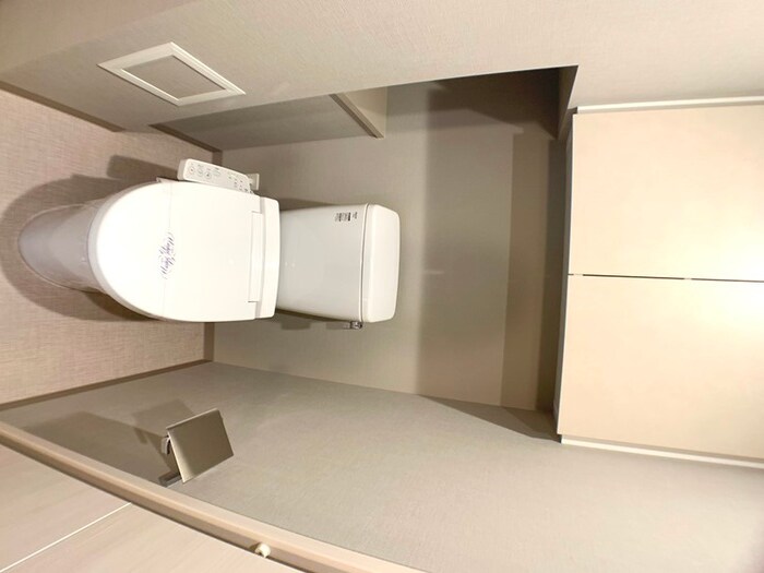 物件内観写真14　(トイレ)