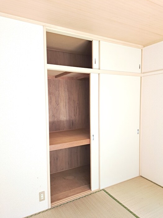 物件内観写真7　(収納)