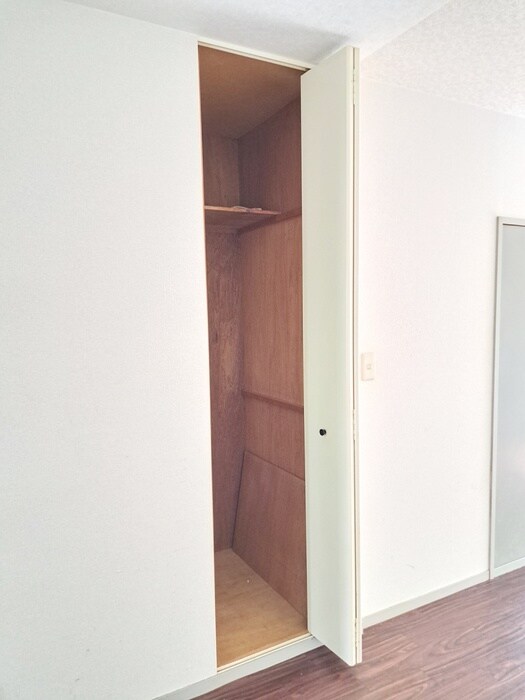 物件内観写真14　(収納)