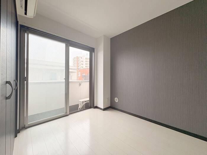 物件内観写真12　(居室)