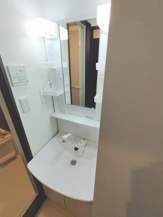 物件内観写真14　(洗面)