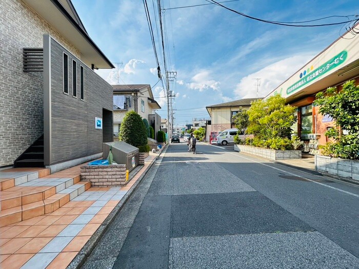 物件外観写真6　(周辺環境)