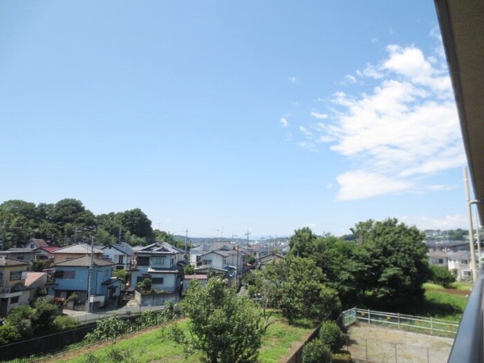 物件内観写真17　(室内からの展望)