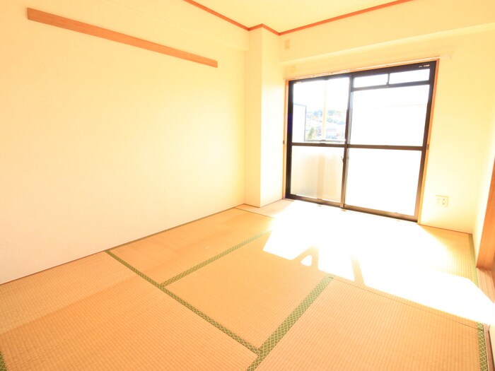 物件内観写真21　(居室)