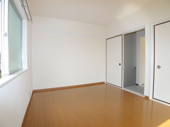 物件内観写真14　(居室)