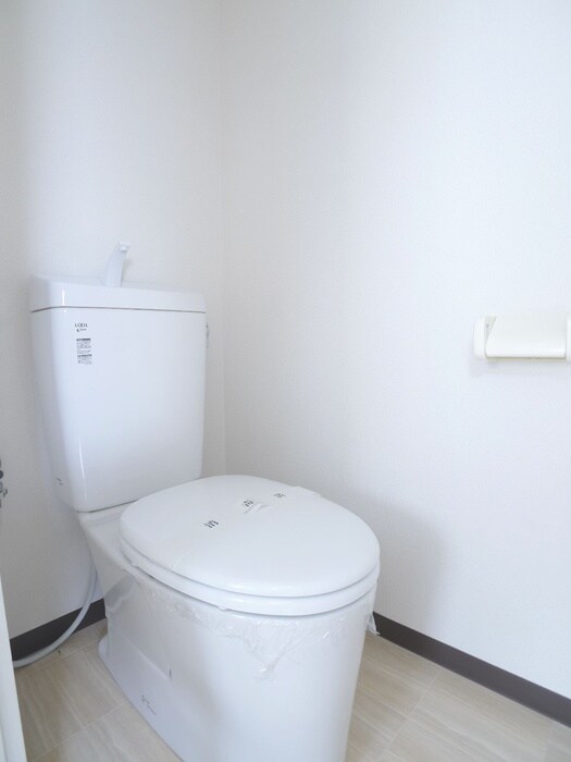 物件内観写真15　(トイレ)