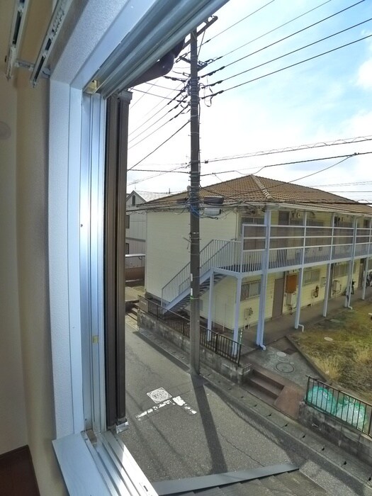 物件内観写真21　(室内からの展望)