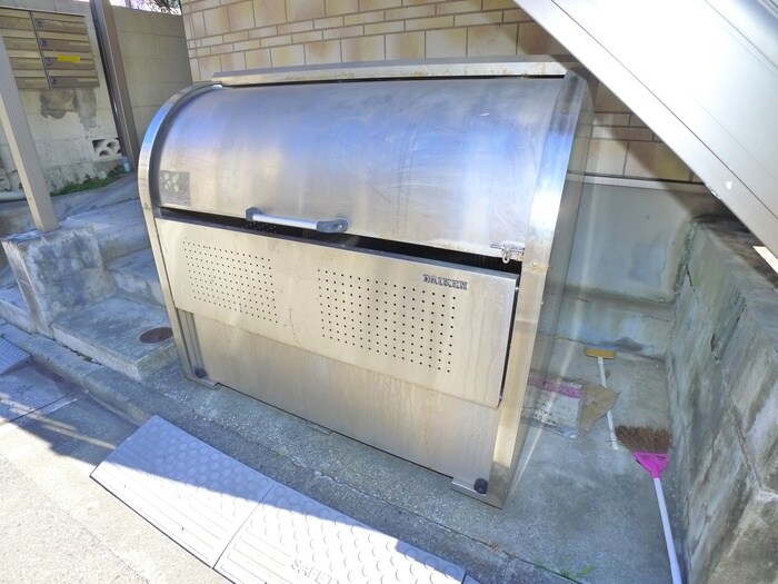 物件外観写真6　(建物設備)