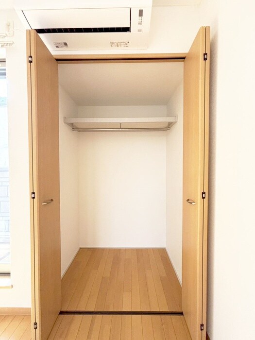 物件内観写真15　(収納)