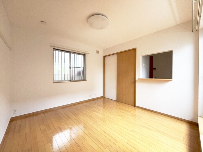 物件内観写真17　(居室)