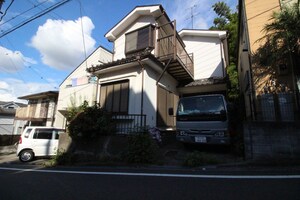 岡村2丁目貸家外観写真