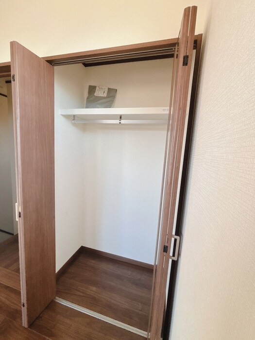物件内観写真7　(収納)