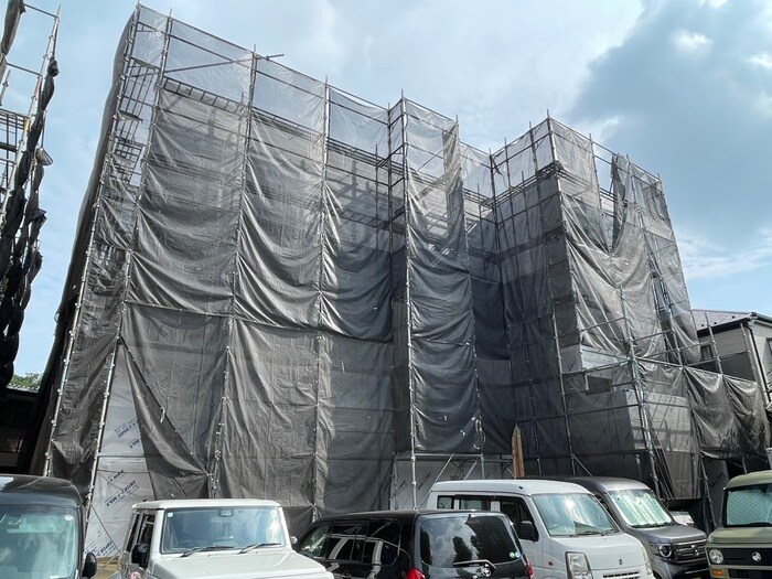 物件外観写真3　(建築中)