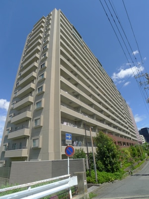 ｾﾝﾄﾗﾙｽｳｨ-ﾄ大宮桜木町(412)外観写真