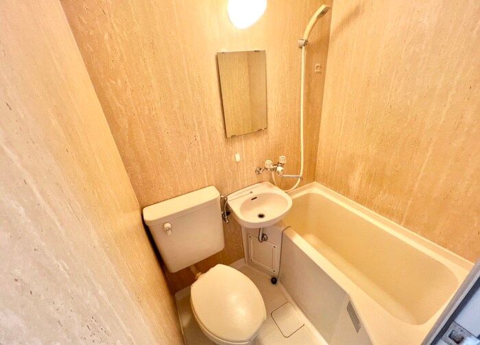 物件内観写真11　(洗面)