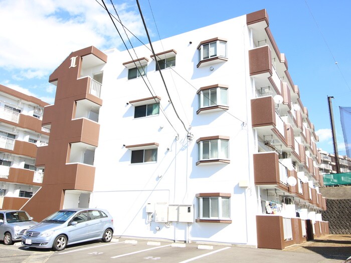 物件外観写真6　(外観写真)