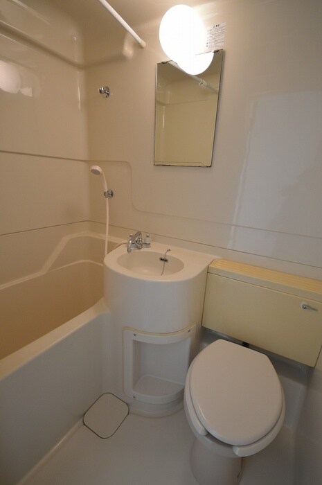 物件内観写真9　(バス／シャワールーム等)