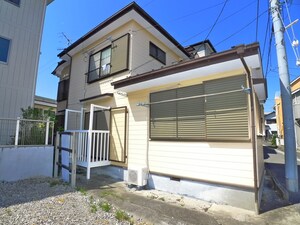 シェリエ－ル外観写真