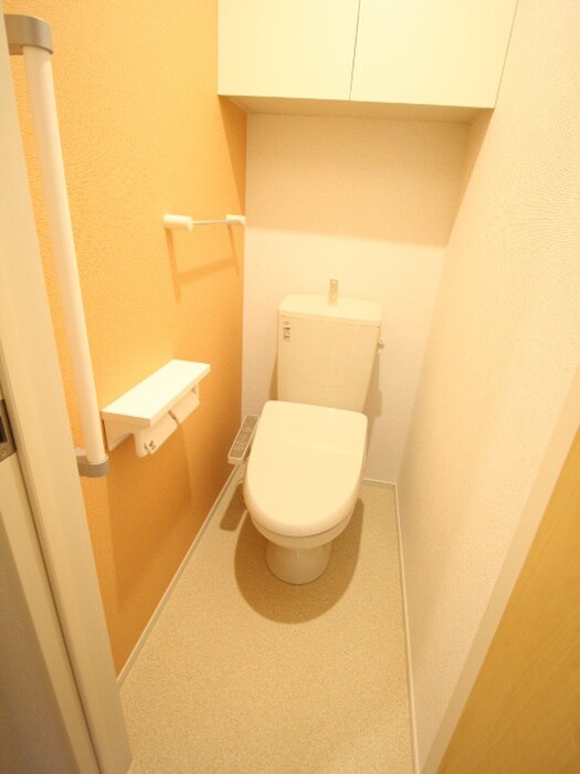 物件内観写真18　(トイレ)