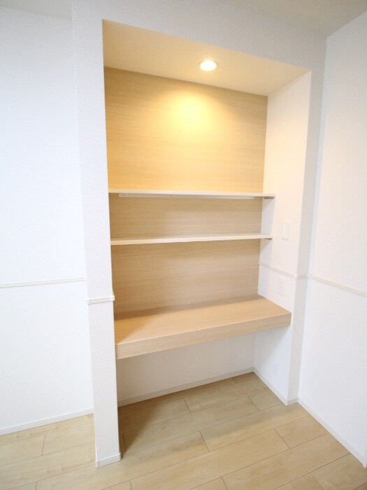 物件内観写真19　(居室)