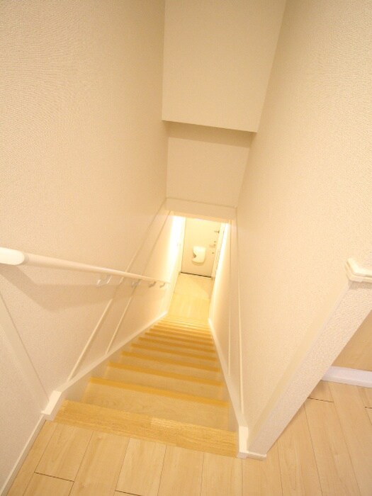 物件内観写真21　(廊下)