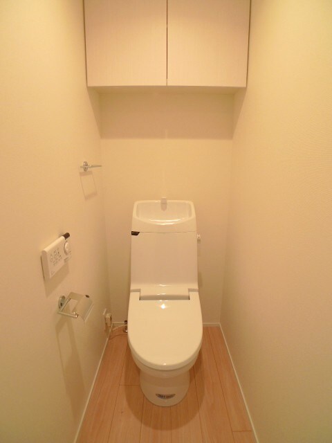 物件内観写真14　(トイレ)