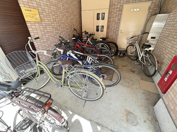 駐輪場