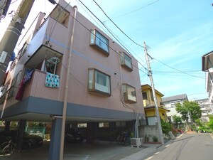 セゾンベルフォーレ外観写真