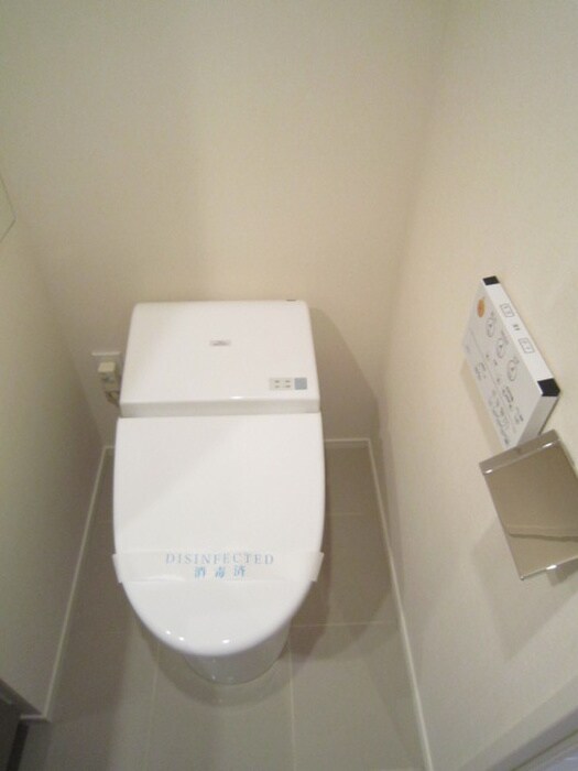 物件内観写真16　(トイレ)