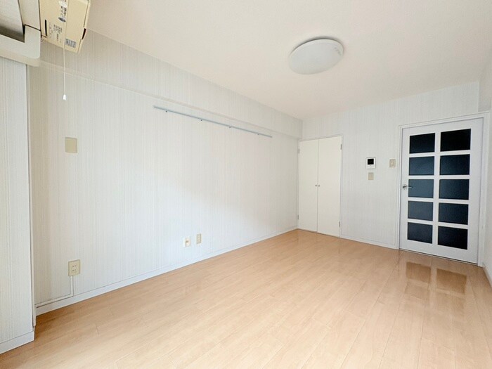 物件内観写真16　(居室)