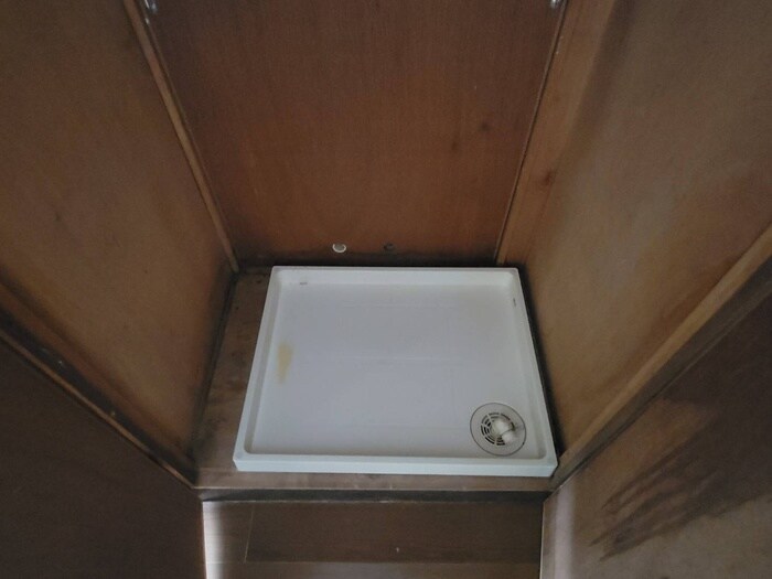 物件内観写真16　(洗濯機置場)